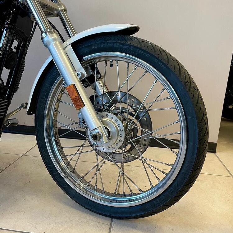 Harley-Davidson 883 Low (2008 - 12) - XL 883L (5)