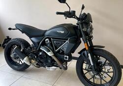 Ducati Scrambler 800 Icon Dark (2025) usata