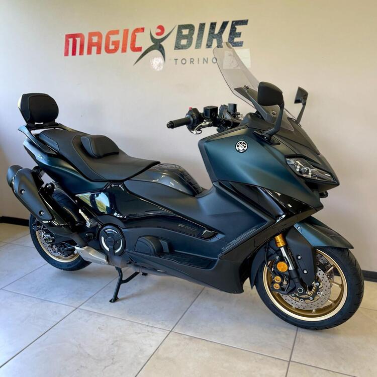 Yamaha T-Max 560 Tech Max (2022 - 24)