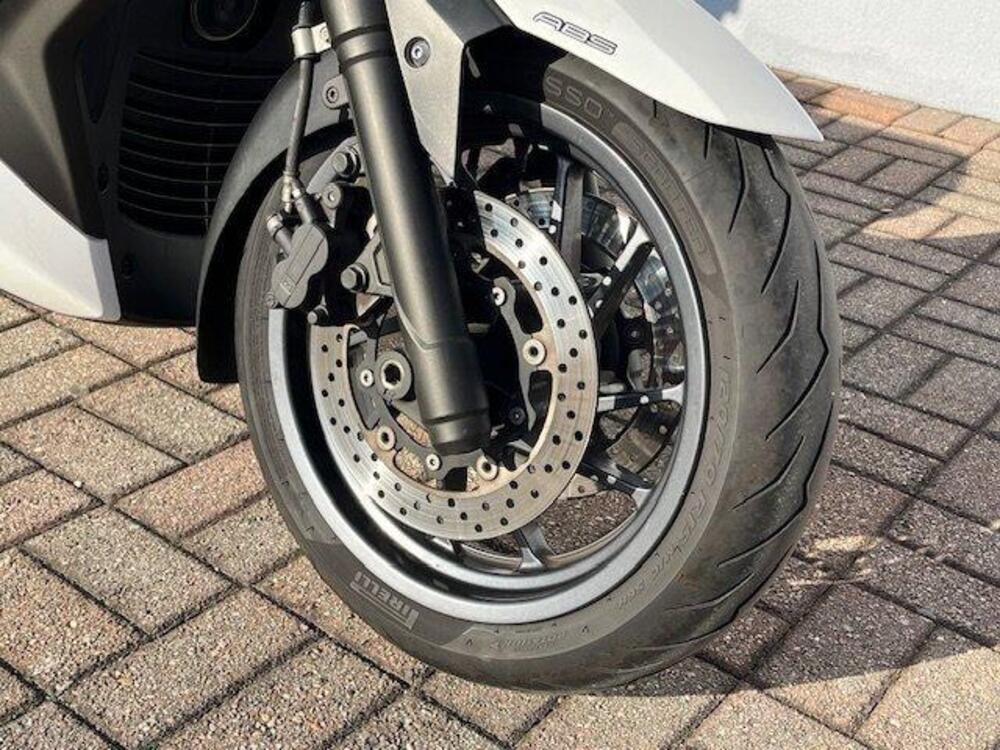 Yamaha X-Max 400 ABS (2013 - 16) (5)