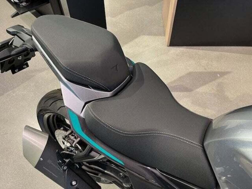 Benelli Tornado 550 (2025) (5)