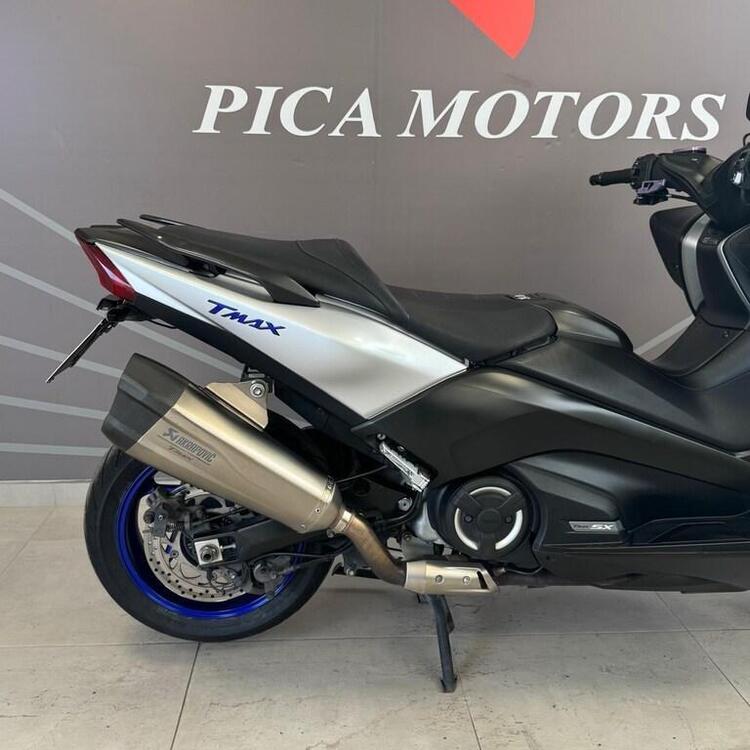 Yamaha T-Max 530 SX (2017 - 19) (2)