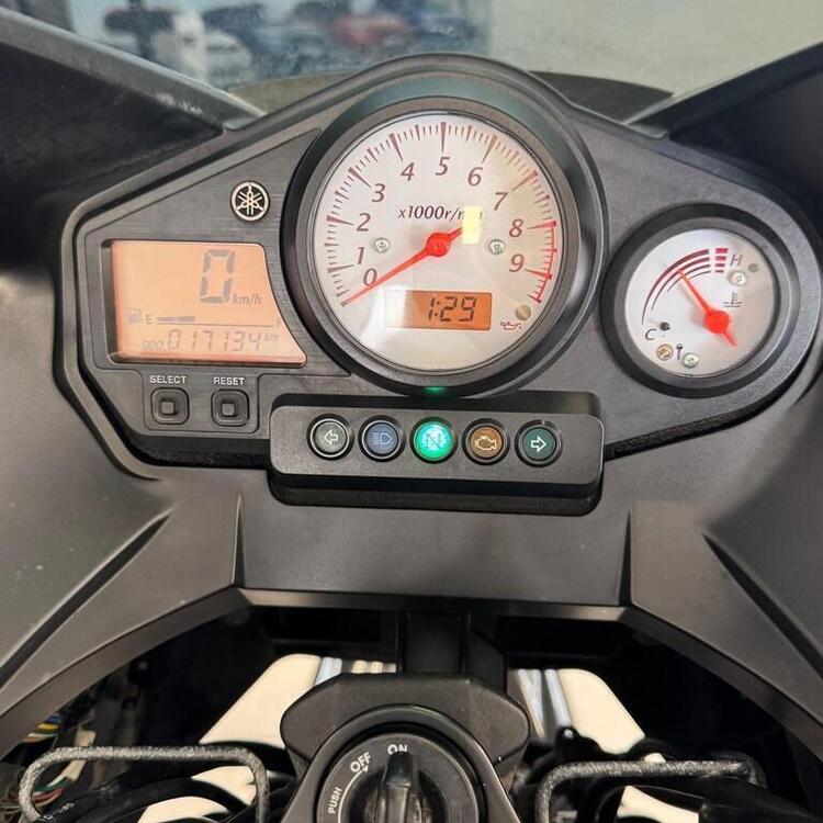 Yamaha TDM 900 (2002 - 14) (5)