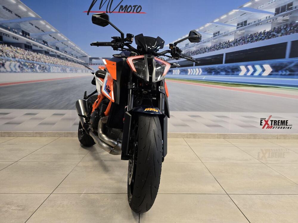 KTM 1290 Super Duke R (2020) (3)
