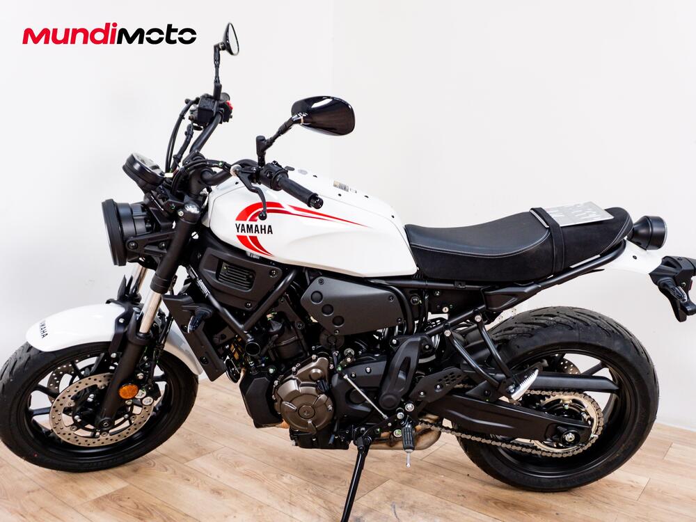 Yamaha XSR 700 (2022 - 25) (5)