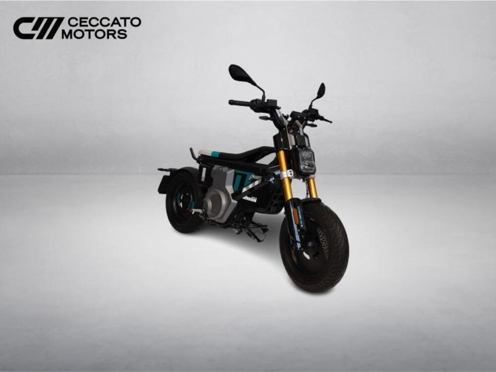 Bmw CE 02 AM (2024 - 25)