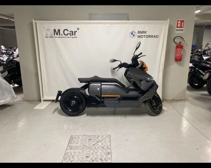 Bmw CE 04 (2021 - 25) (4)