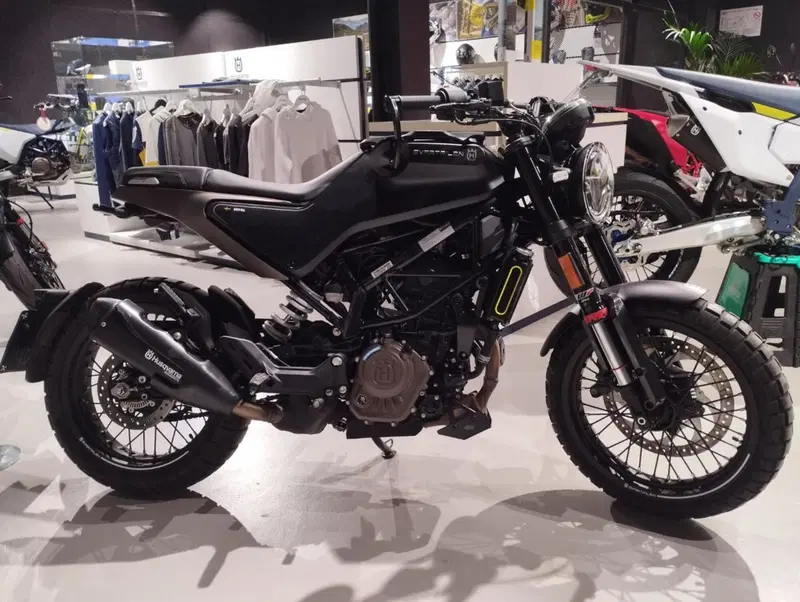 Husqvarna Svartpilen 125 (2021 - 23)