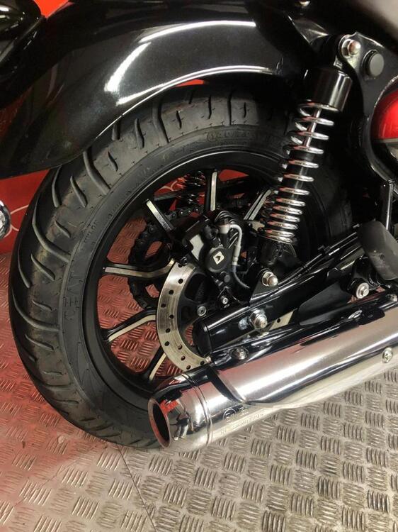 Royal Enfield Meteor 350 Supernova (2021 - 25) (5)