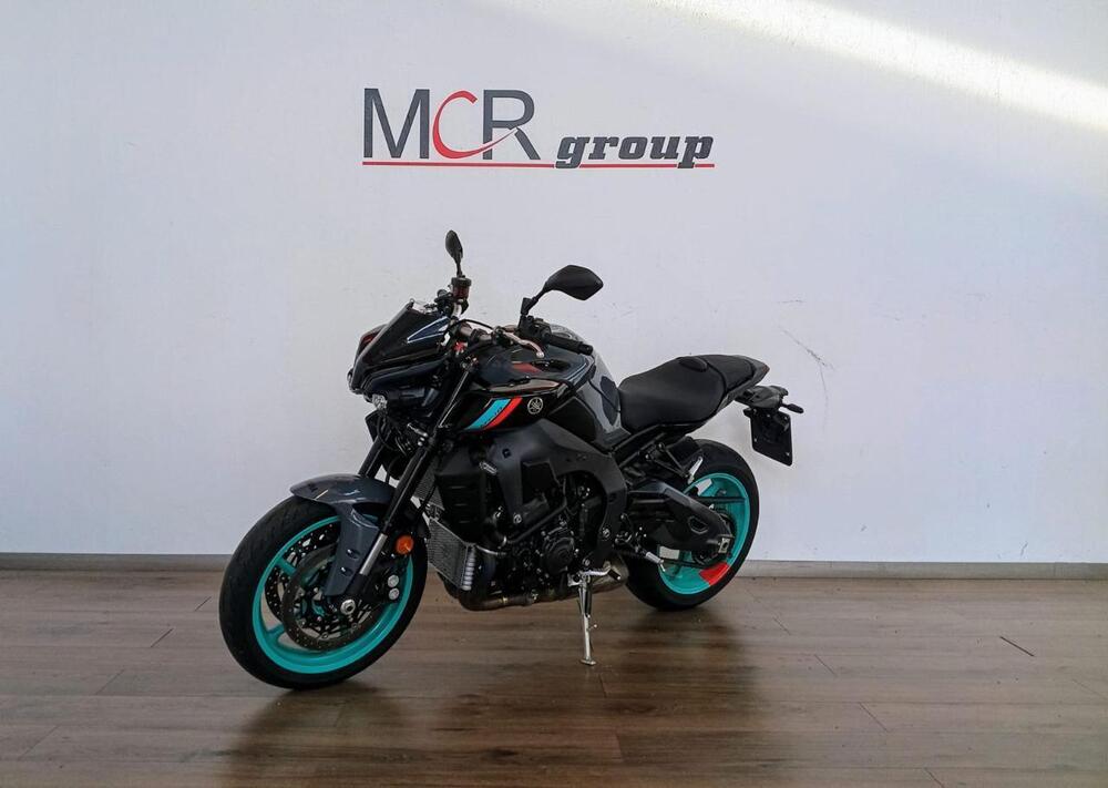 Yamaha MT-10 (2022 - 25)