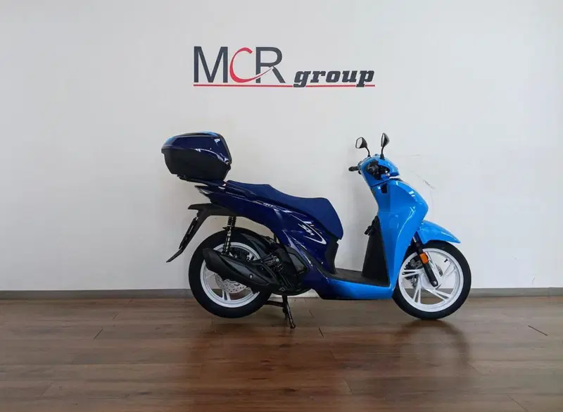 Honda SH 125i (2024 - 25) (4)