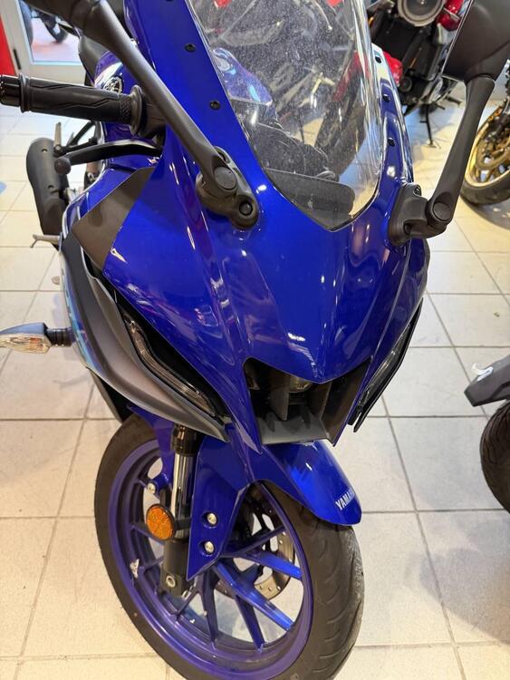 Yamaha YZF R125 (2023 - 25) (2)