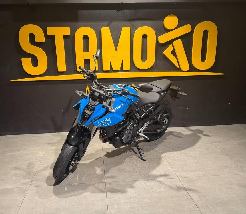 Suzuki GSX-8S (2025) (3)