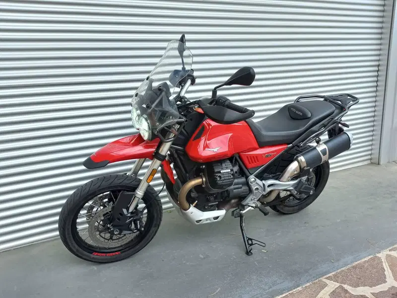 Moto Guzzi V85 TT (2019 - 20) (4)