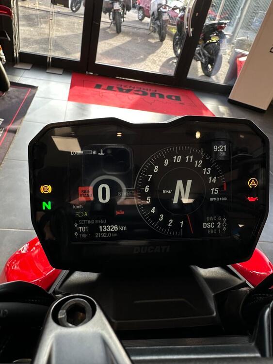 Ducati Streetfighter V4 1100 S (2021 - 22) (5)