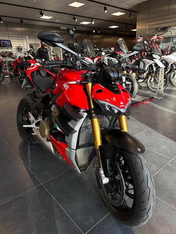 Ducati Streetfighter V4 1100 S (2021 - 22) (4)