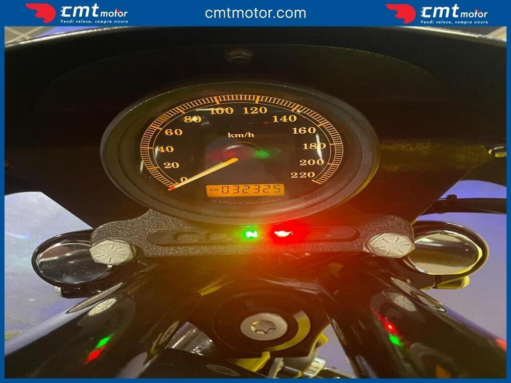 Harley-Davidson 883 R (2008 - 16) - XL 883R (5)