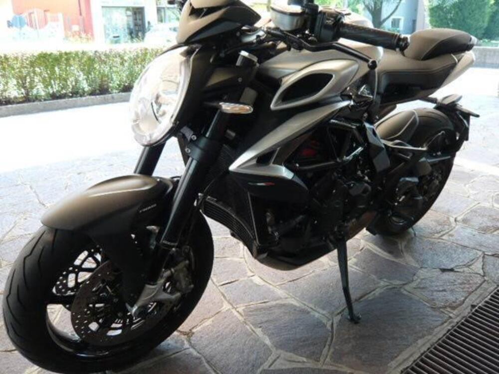 MV Agusta Brutale 800 RR (2021 - 25) (5)