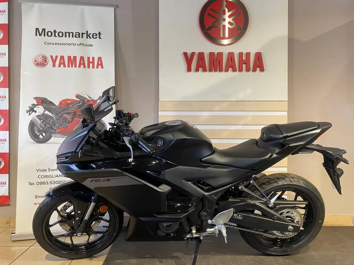 Yamaha YZF R3 (2025 - 26) (3)