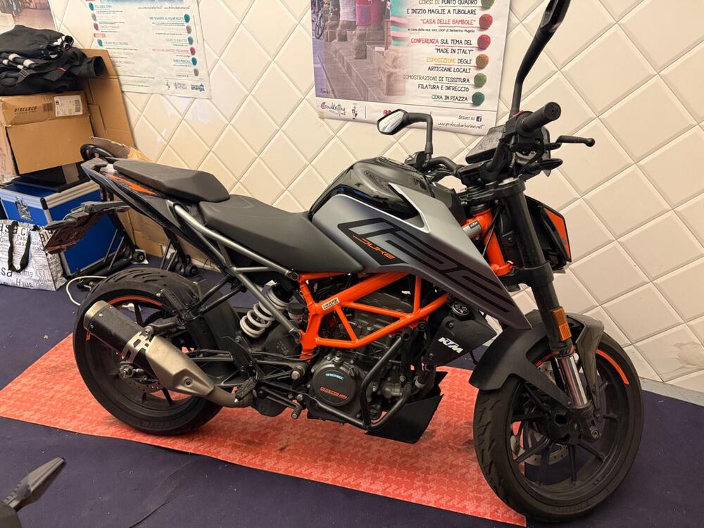 KTM 125 Duke (2021 - 23)