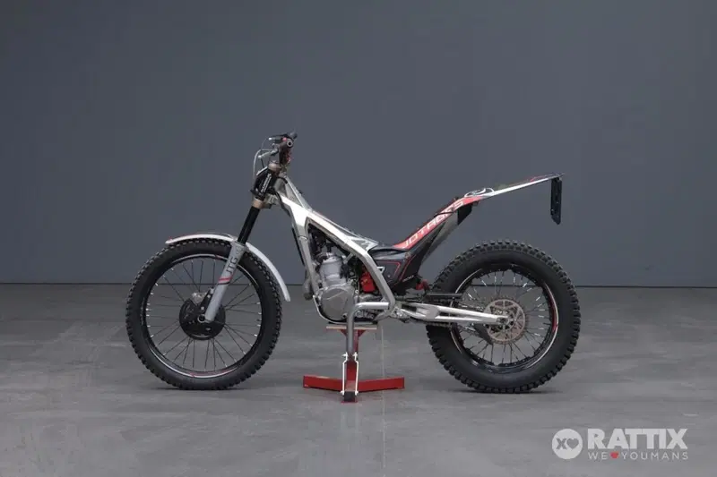 Jotagas Trial JT 300 - 301 (4)