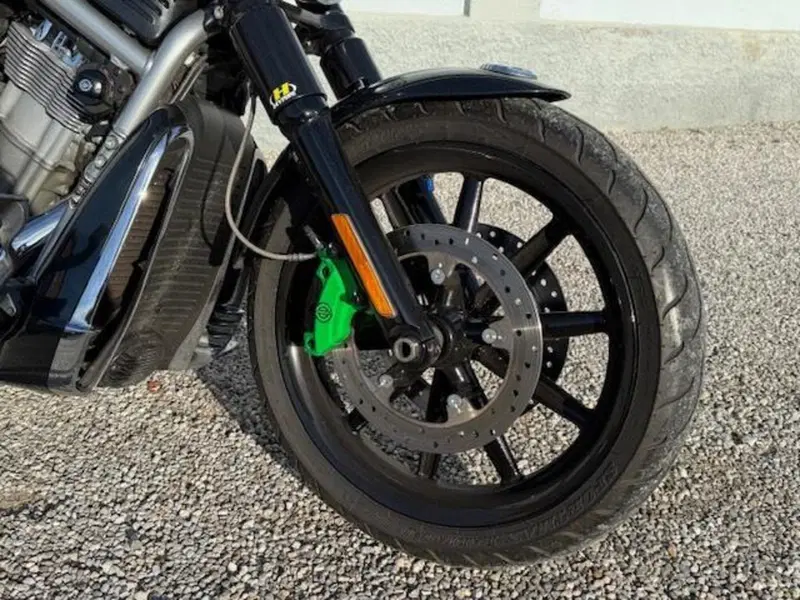 Harley-Davidson 1250 V-Rod (2008 - 12) - VRSCAW (17)