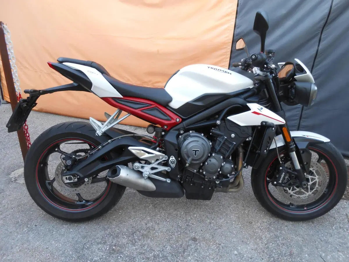 Triumph Street Triple R (2017 - 20)