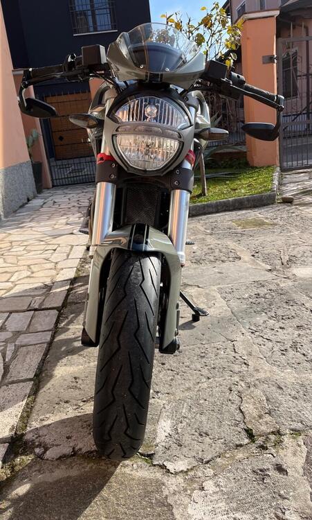 Ducati Monster 696 (2008 - 13) (3)