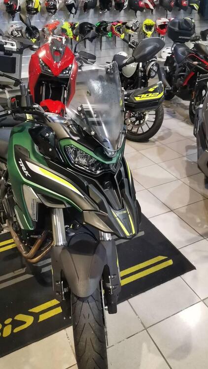 Benelli TRK 702 (2023 - 25) (2)