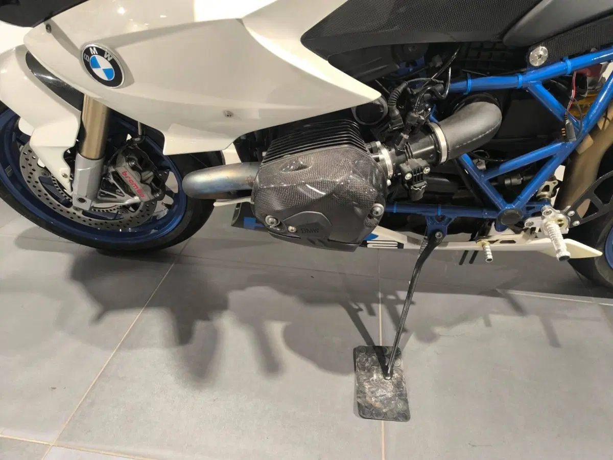Bmw HP2 Sport (4)