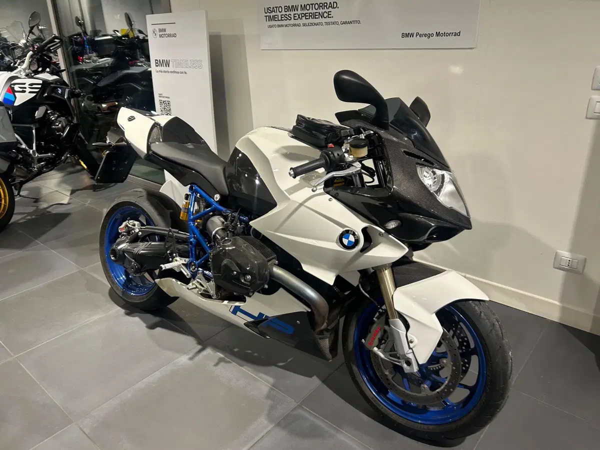Bmw HP2 Sport (10)
