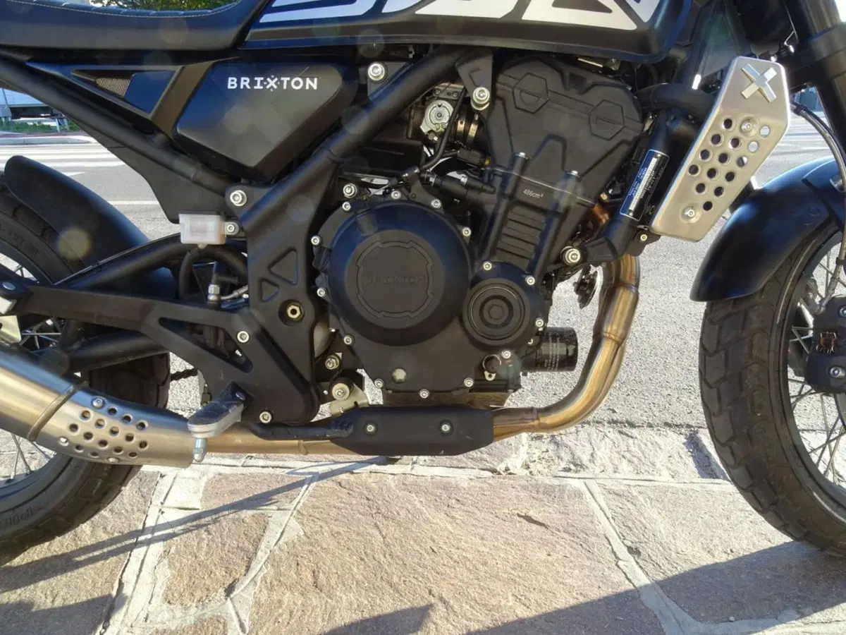 Brixton Motorcycles Crossfire 500 (2021 - 25) (9)