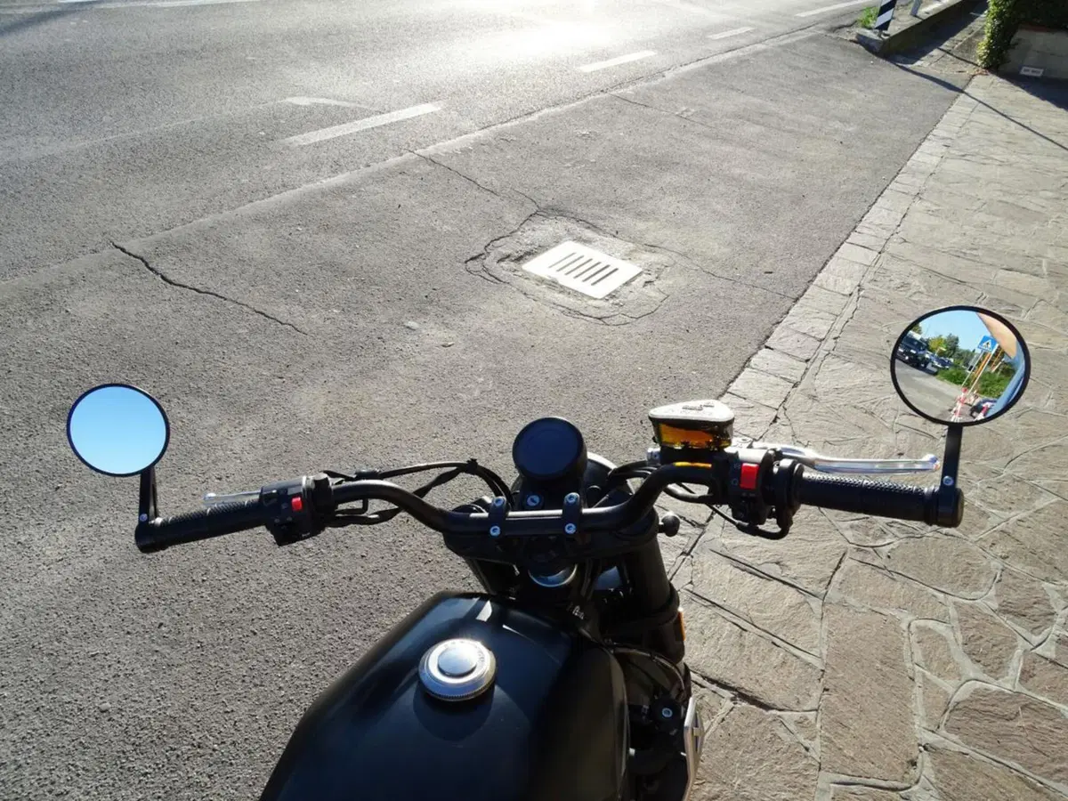 Brixton Motorcycles Crossfire 500 (2021 - 25) (16)