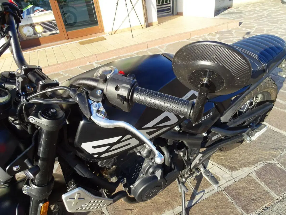 Brixton Motorcycles Crossfire 500 (2021 - 25) (23)