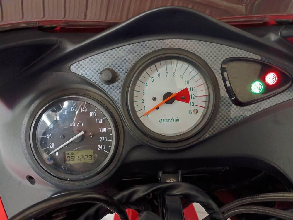 Suzuki SV 650 S (1999 - 02) (4)