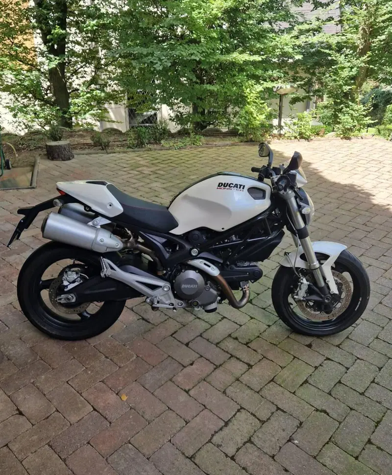 Ducati Monster 696 (2008 - 13)