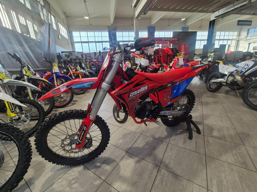 GASGAS MC 125 (2023) (4)