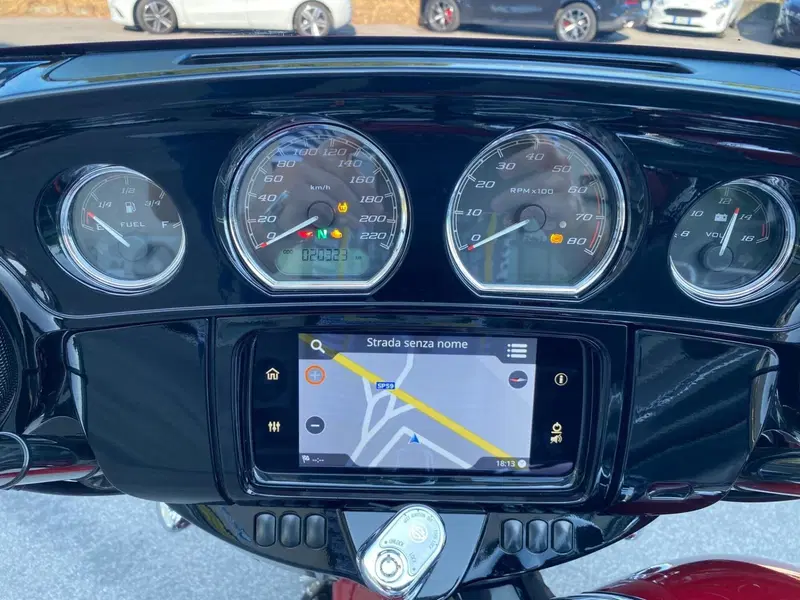Harley-Davidson 114 Street Glide Special (2019 - 20) - FLHXS (13)