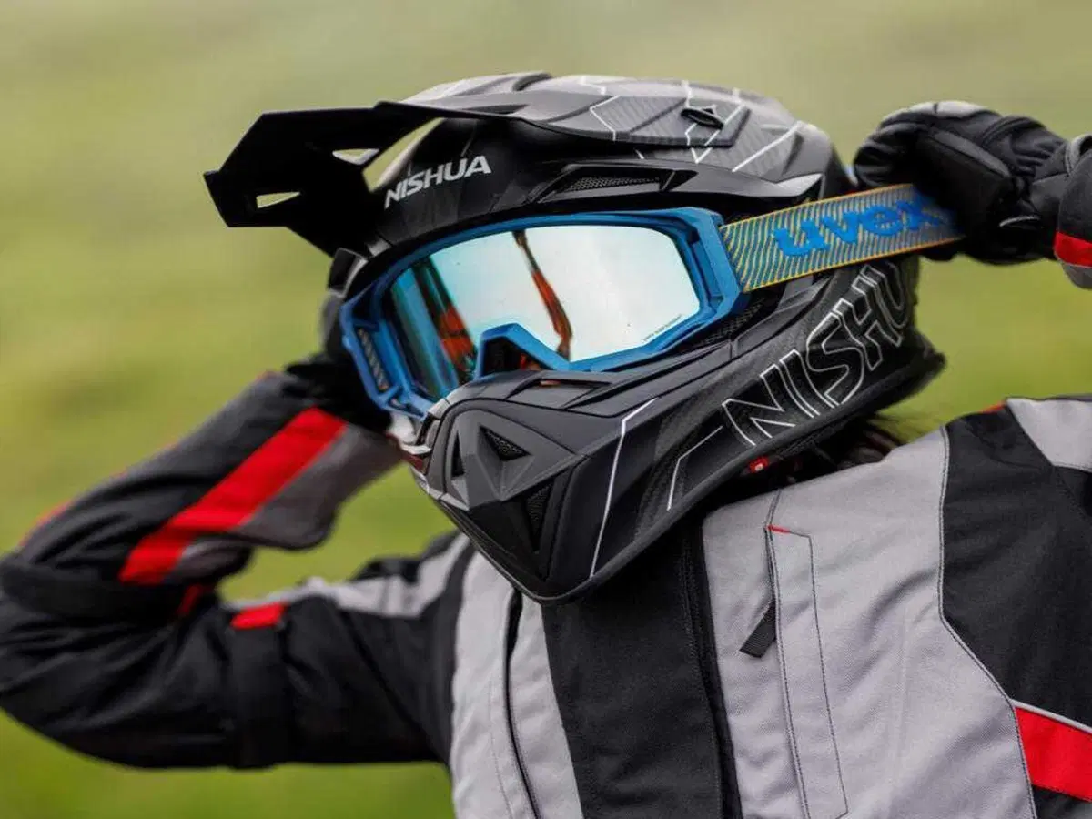 Natale 2025, idee regalo per motociclisti, 9 dicembre: Louis Moto