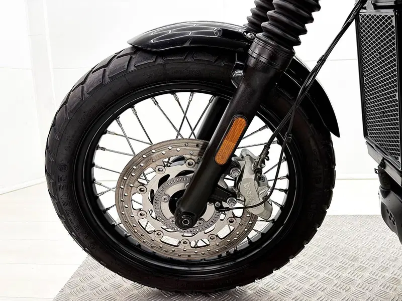 Triumph Street Scrambler 900 (2021 - 22) (14)