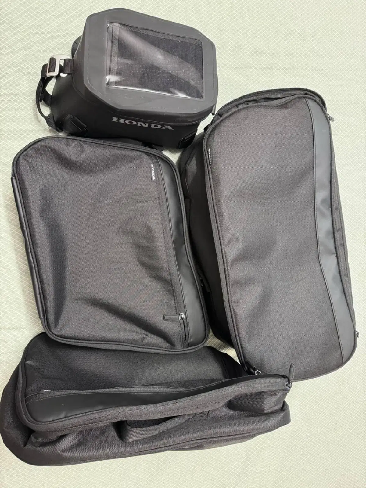 Honda NT 1100 Travel (2022 - 24) (8)