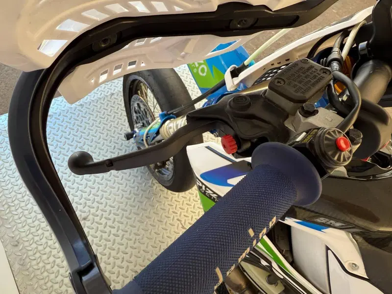 Tm Moto SMK 450 ES Fi 4T (2023 - 24) (13)