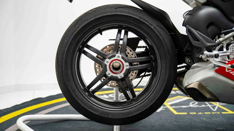 Ducati Panigale V4 1100 SP2 (2022 - 23) (18)