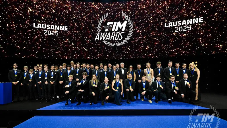 Premiati a Losanna i campioni mondiali del motorsport [VIDEO]