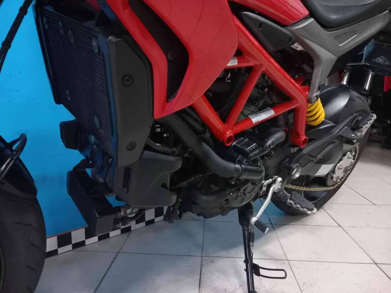 Ducati Hypermotard 939 (2016 - 18) (18)