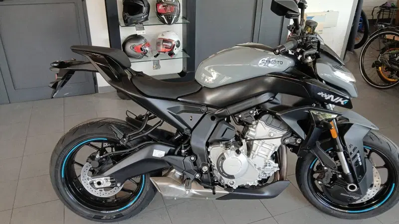 CFMOTO 675NK (2025 - 26) (3)