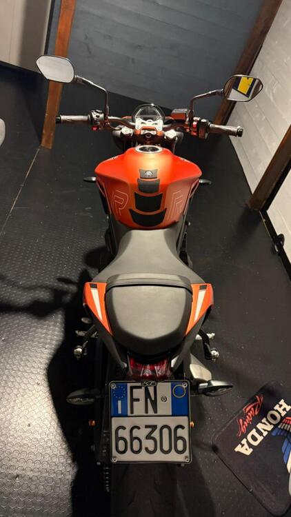 Triumph Street Triple 765 R A2 (2024 - 25) (4)