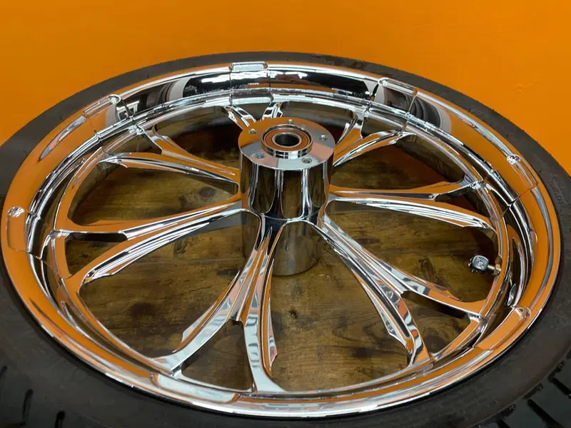 Cerchio Performance Machine cromato 21" Pollici To (4)