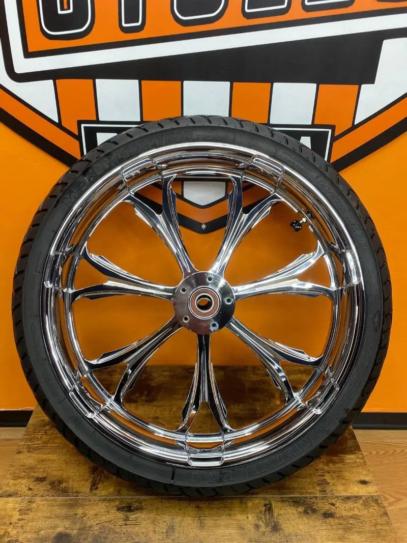 Cerchio Performance Machine cromato 21" Pollici To (2)