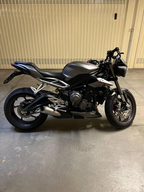 Triumph Street Triple RS (2017 - 19) (5)